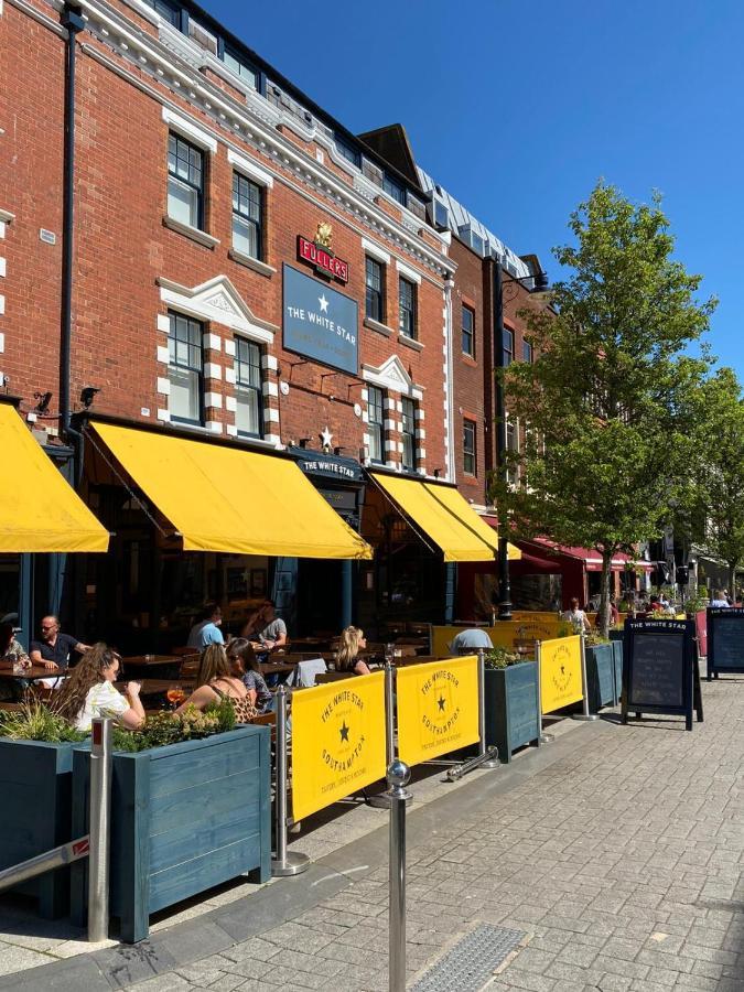 The White Star Tavern Southampton Exterior foto