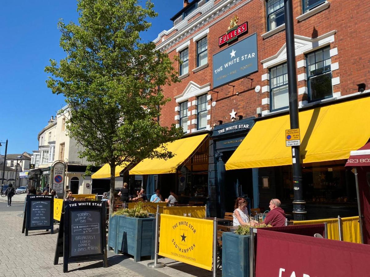 The White Star Tavern Southampton Exterior foto